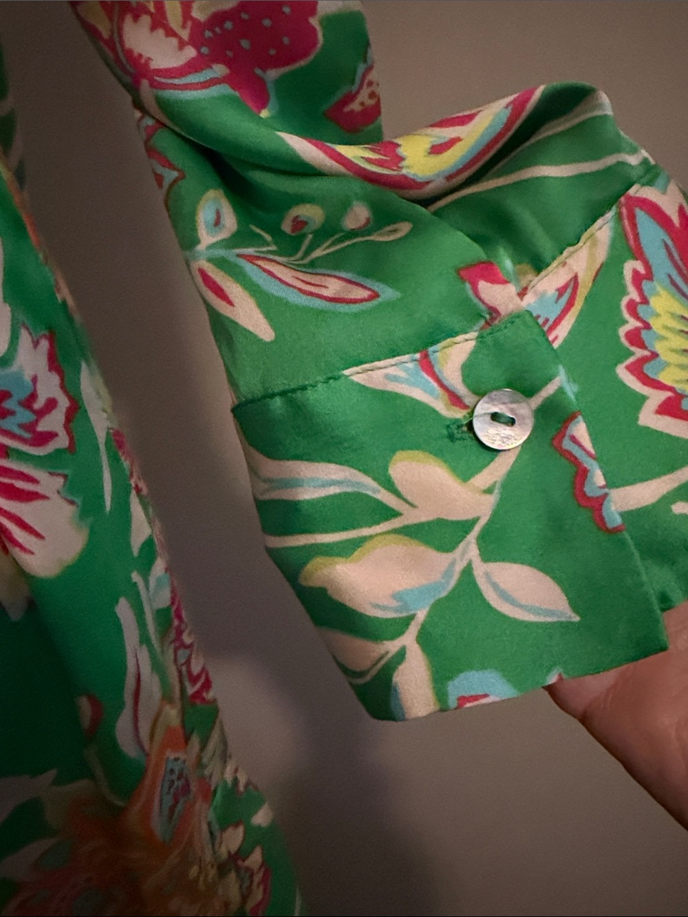 Zara size M Green Floral Tie-Waist Shirt Dress - Picture 3 of 7